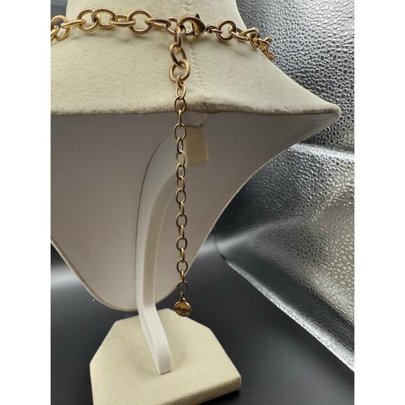 Stella & Dot Pearl Bib Necklace in Gold Tone Metal - Picture 5 of 7